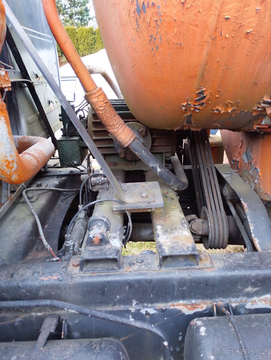 Praga v3s fekál - 3