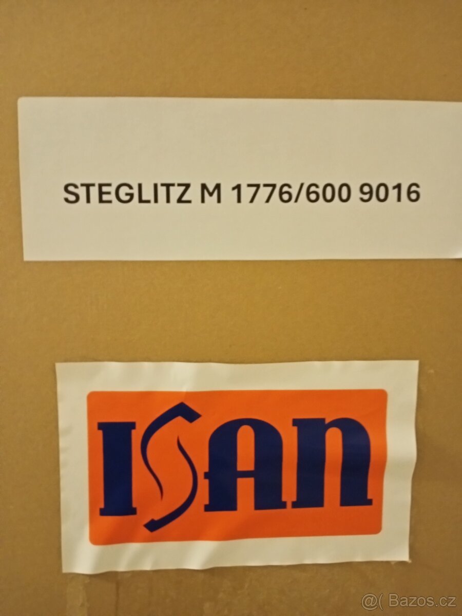 Designový radiátor ISAN - 3