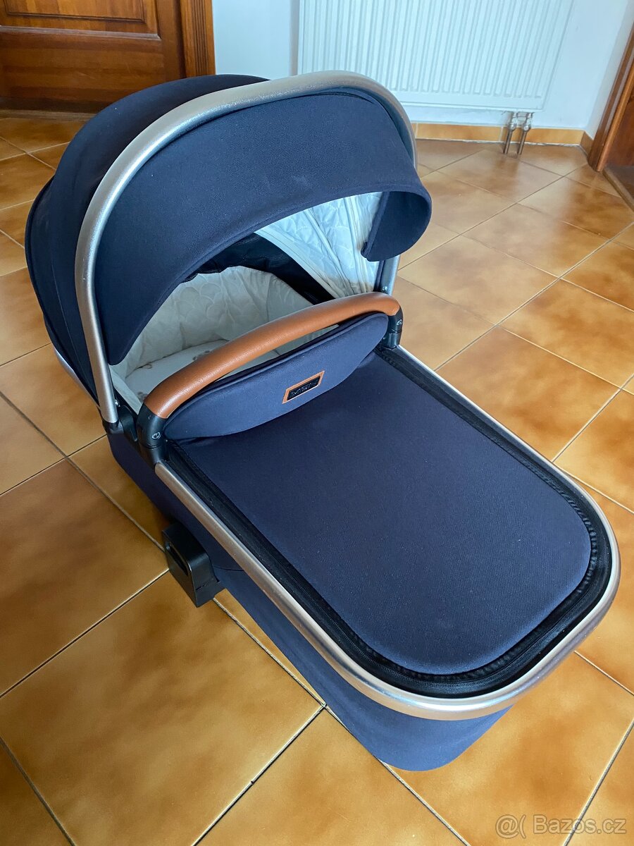 Kočárek Moon Rocca 2022 - 3