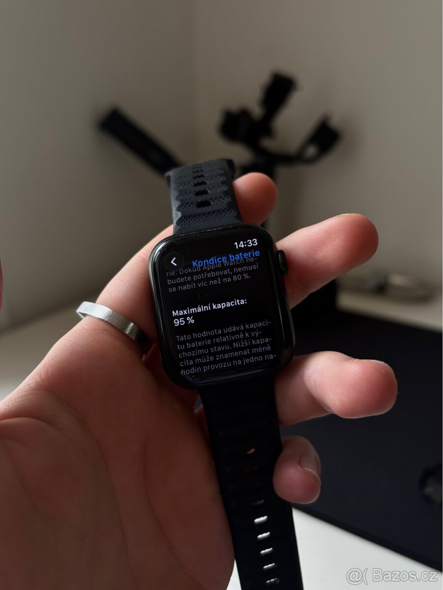 Apple watch series 7 - 3