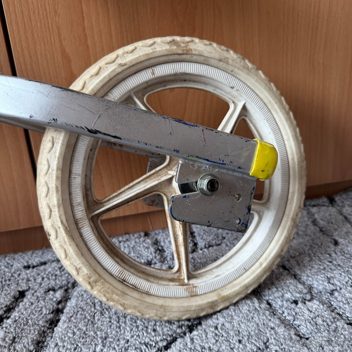 Dětské odrážedlo černobílé - 3