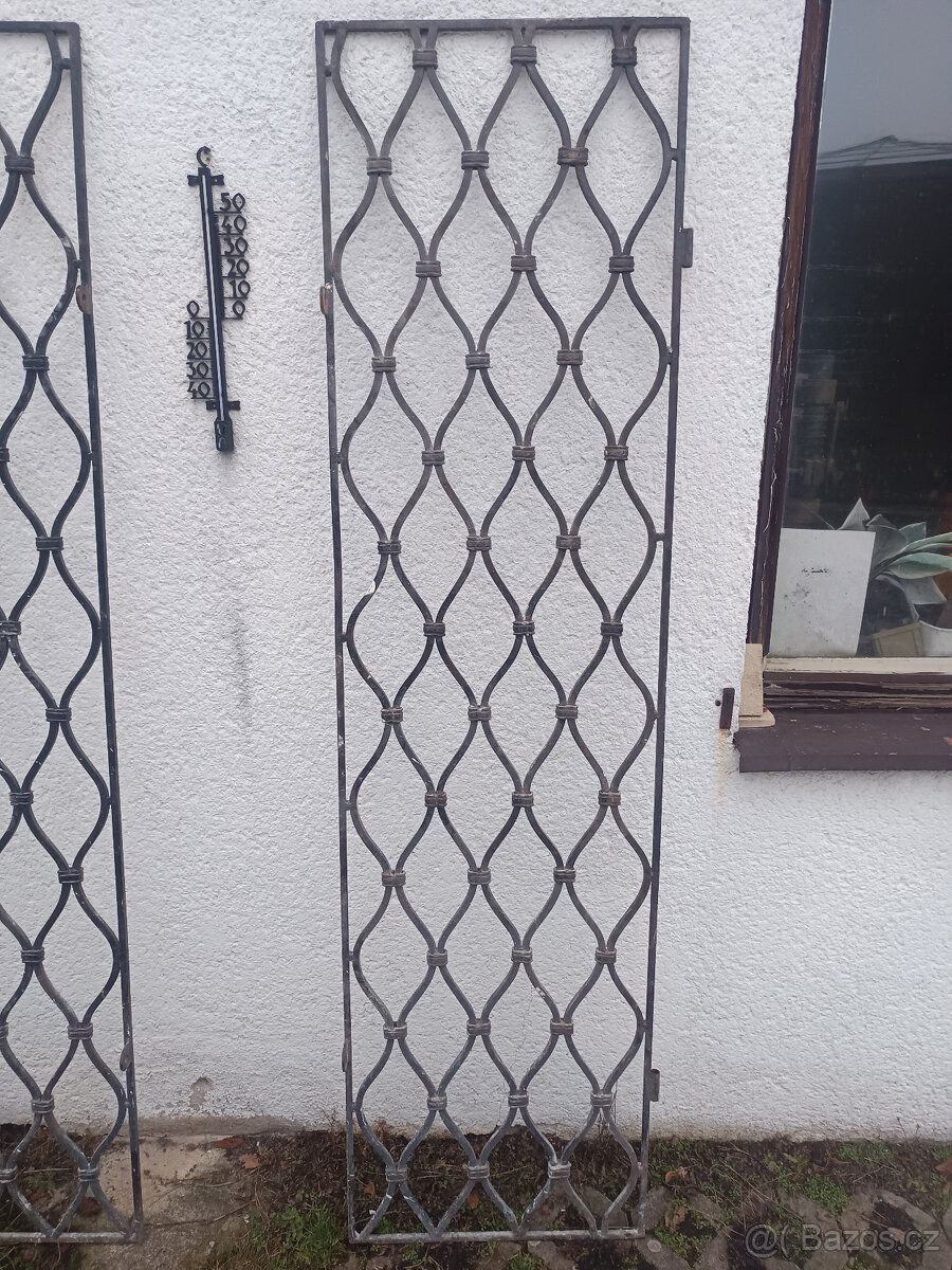 Prodám kované mříže - 3