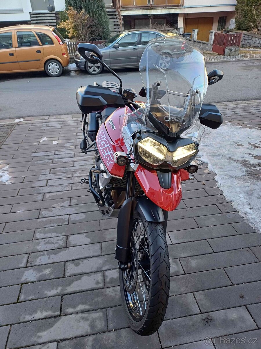Triumph Tiger 800 XCA