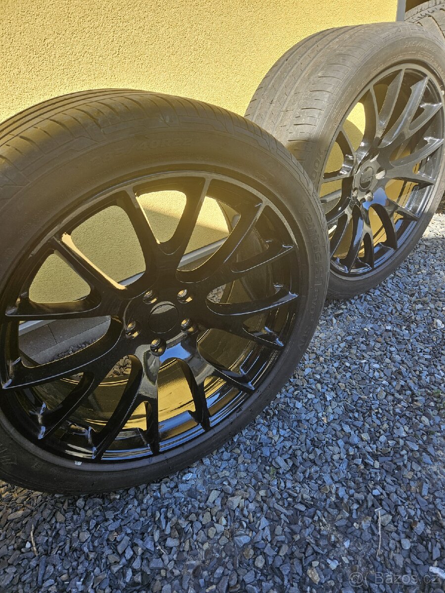 Kola 22"