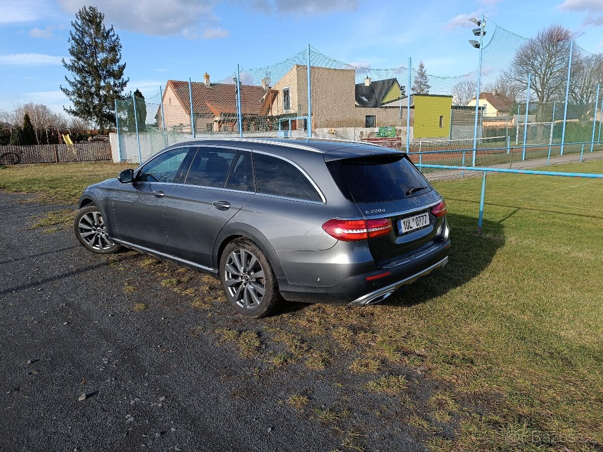 Mercedes E Klasse All-Terrain 4Matic 220d 97500km DPH-odpoče