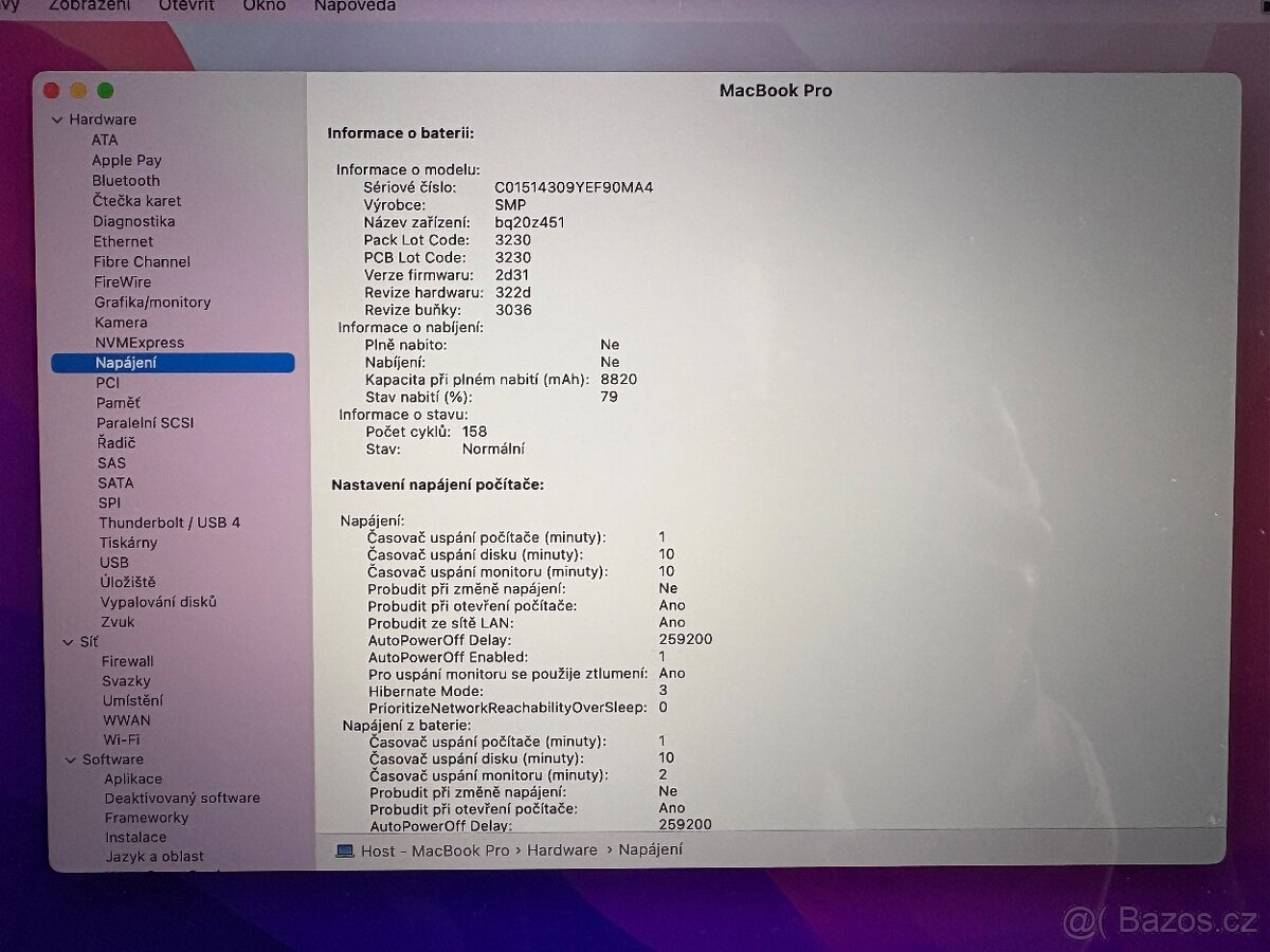 MacBook Pro - stříbrný - 3