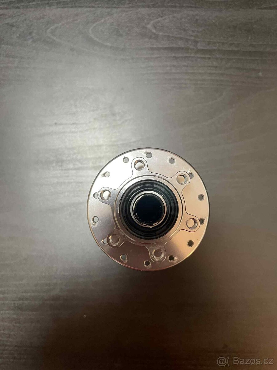 Zadní náboj Rondo 6 děr hg ořech - 3