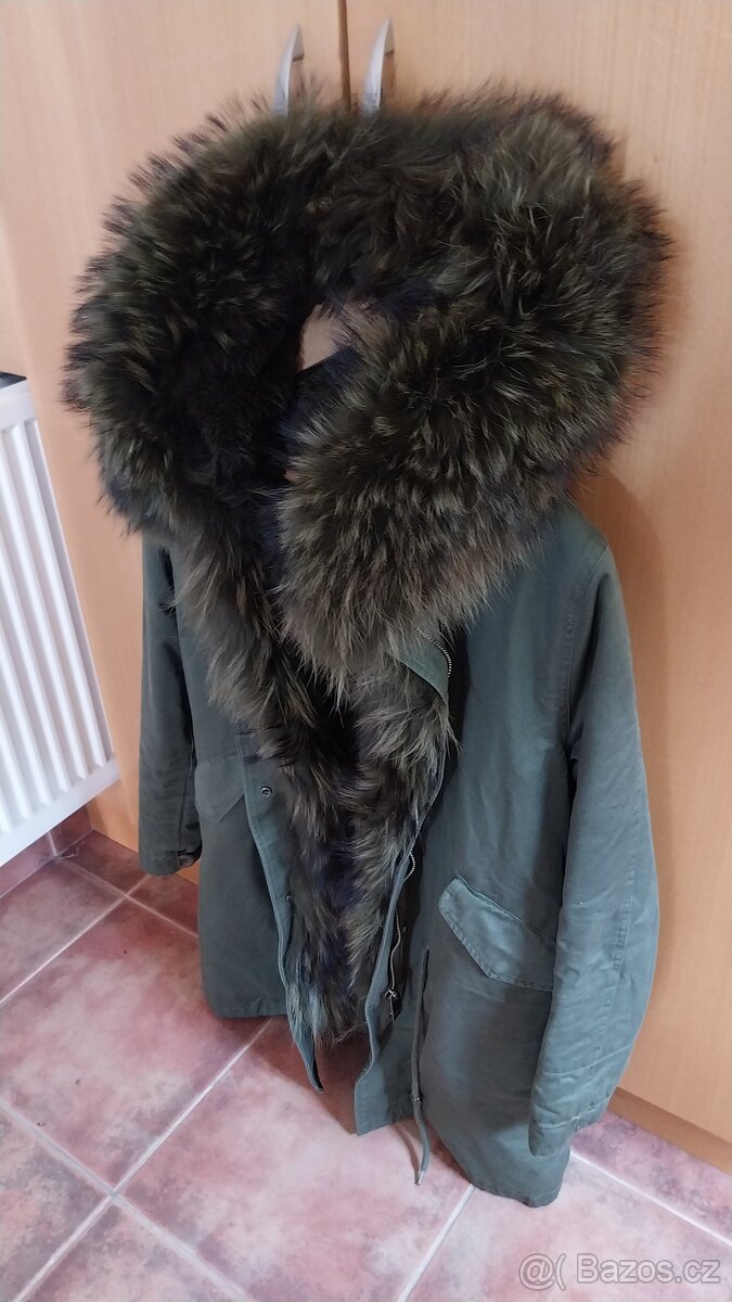 Zimní parka s kožesinou - 3