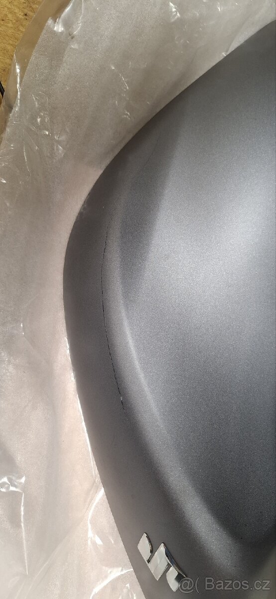 Kryt nádrže V-strom 650, 2012-2016, levá - 3