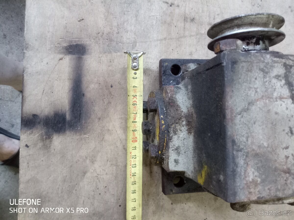 Úhlová převodovka - 3