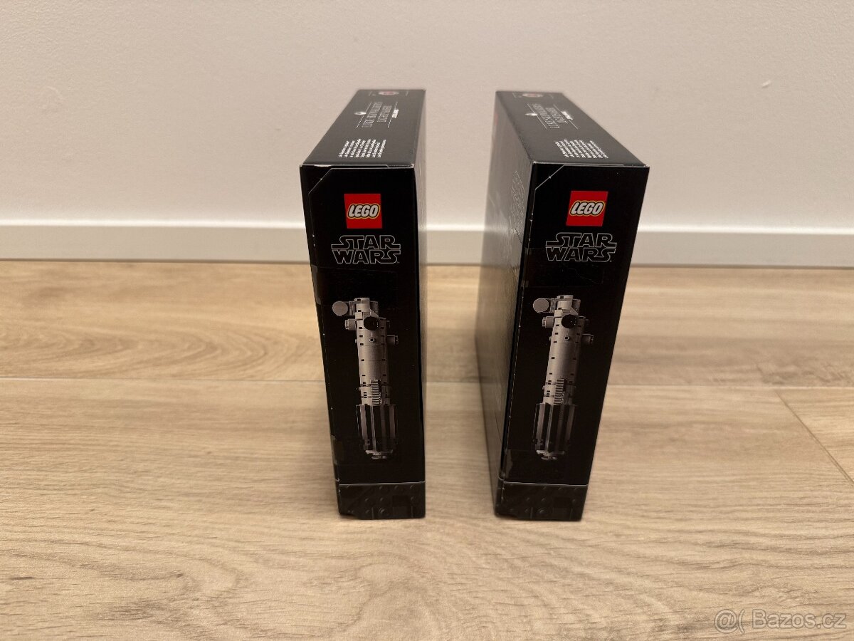 LEGO Star Wars 40483 Luke Skywalker's Lightsaber - 3