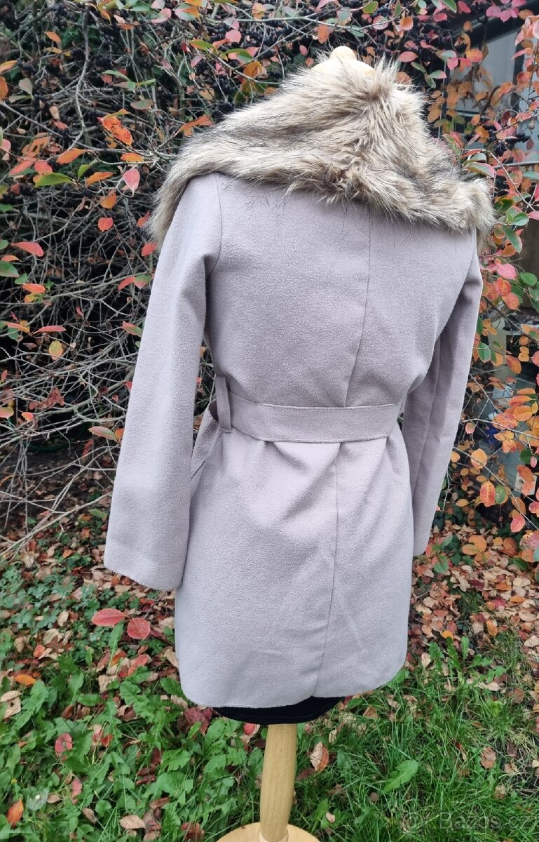 Lehký přechodový kabátek. - 3