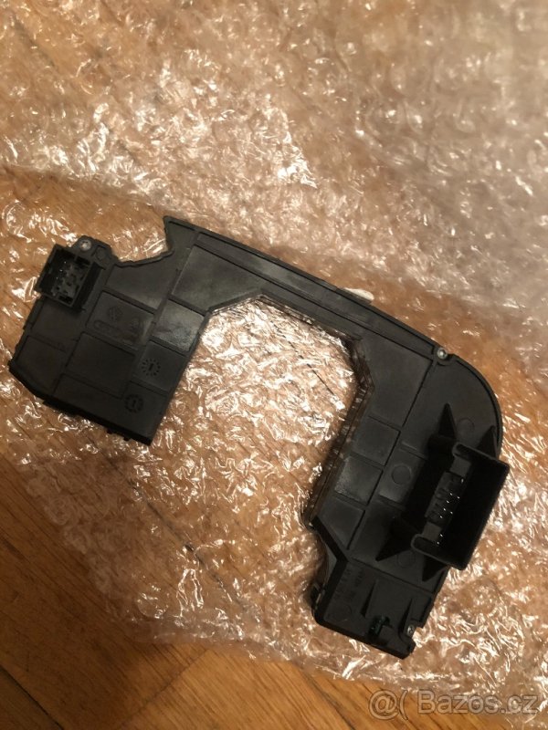 jednotka volantu 4E0953549 - 3