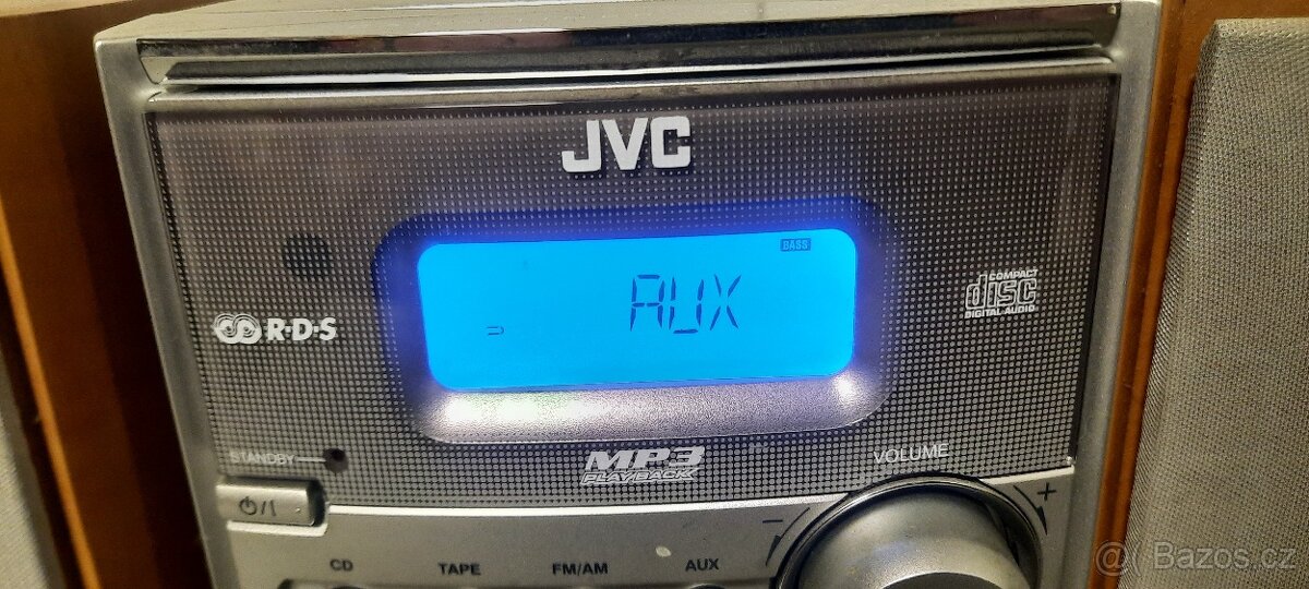 Mini hifi věž JVC - 3