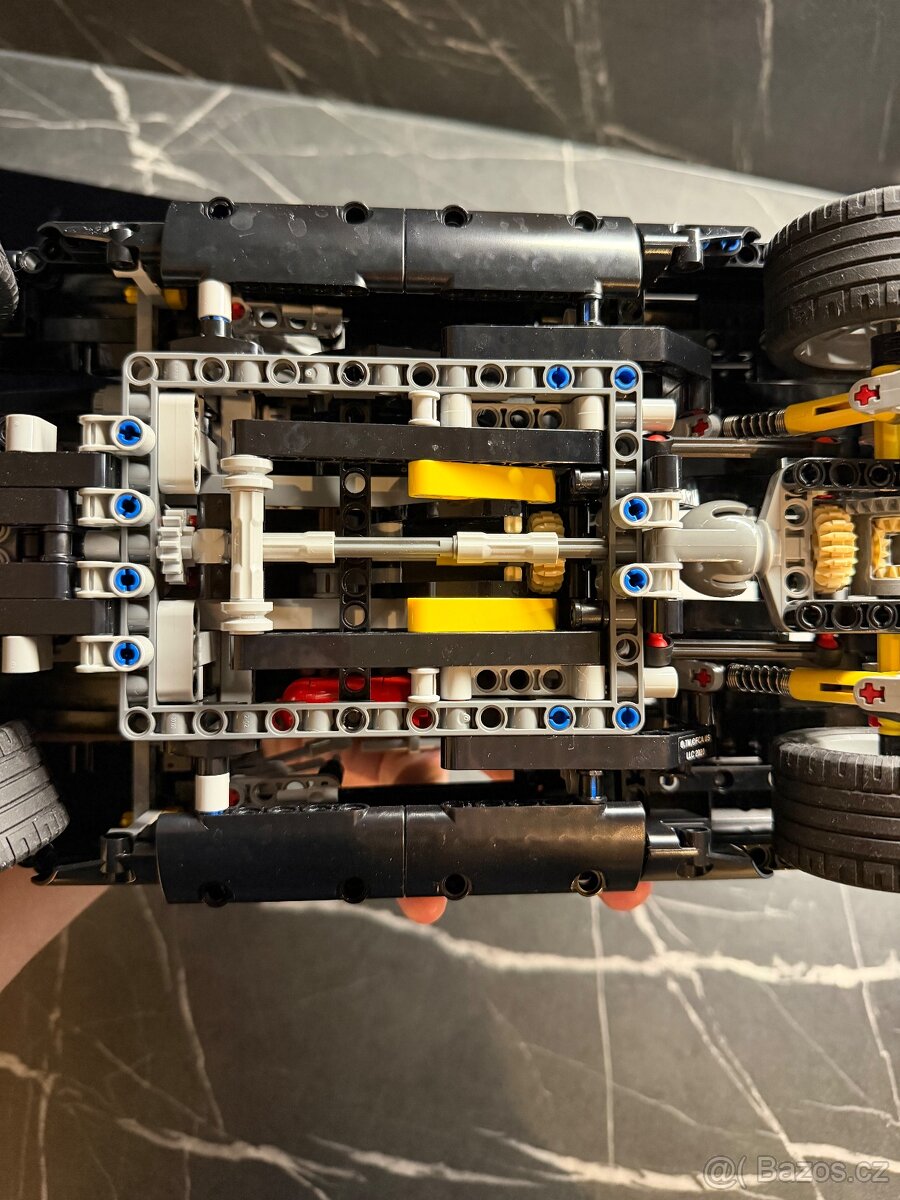 LEGO® Technic 42111 Domův Dodge Charger - 3