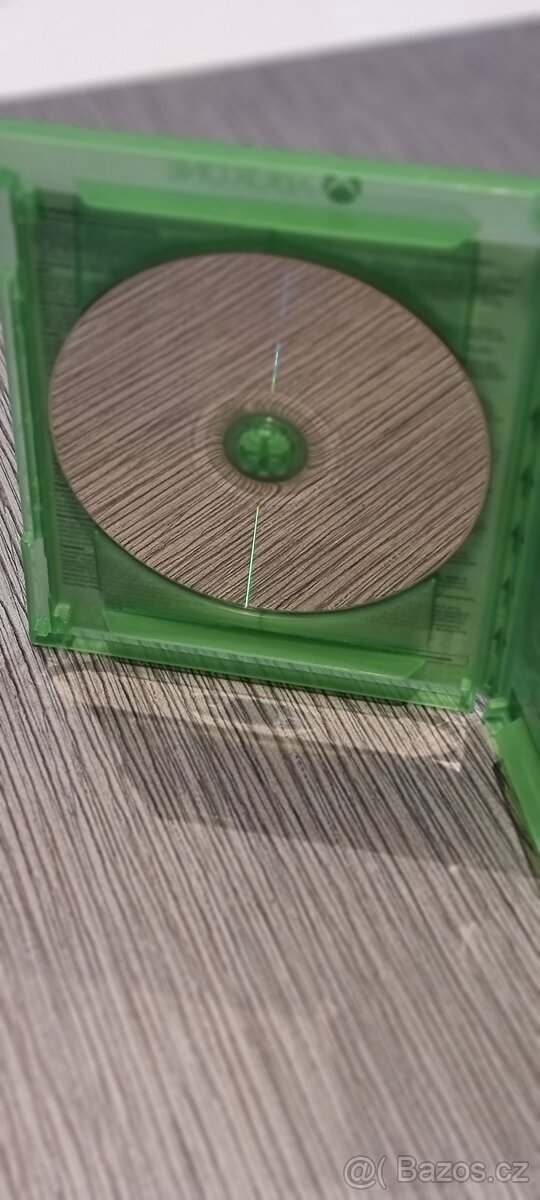 Tomb Raider Xbox One - 3