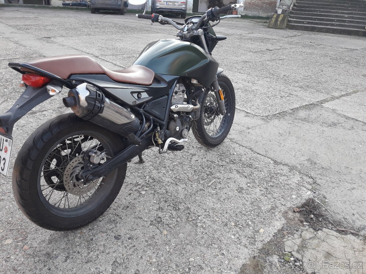 UM Renegate Scrabler Classic 125 - 3