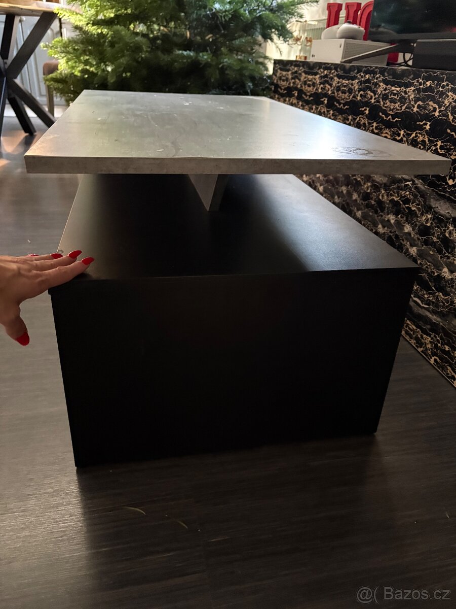 Konferenční stolek - 3