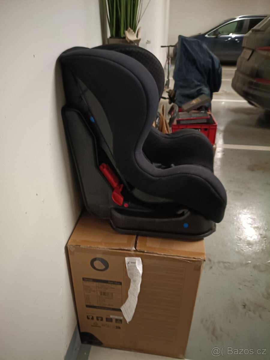 Autosedačka Ferrari. - 3