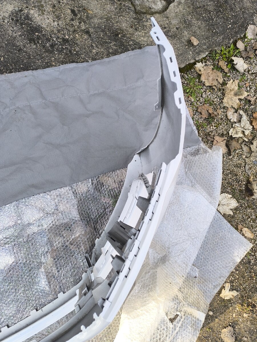 Škoda Scala přední nárazník - 3