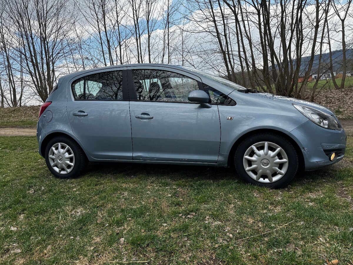 Opel Corsa 1.4i - 3