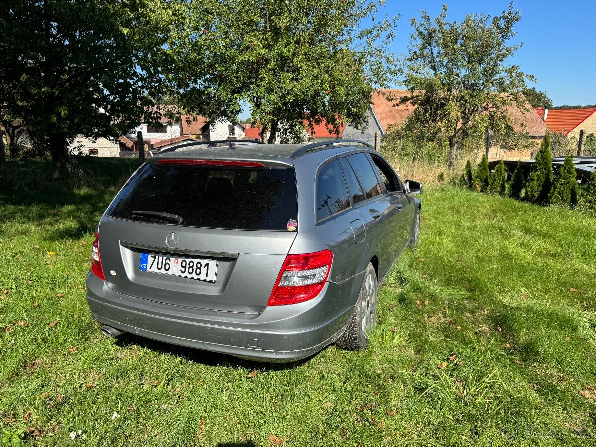 2012 Mercedes W204 C220 - 3