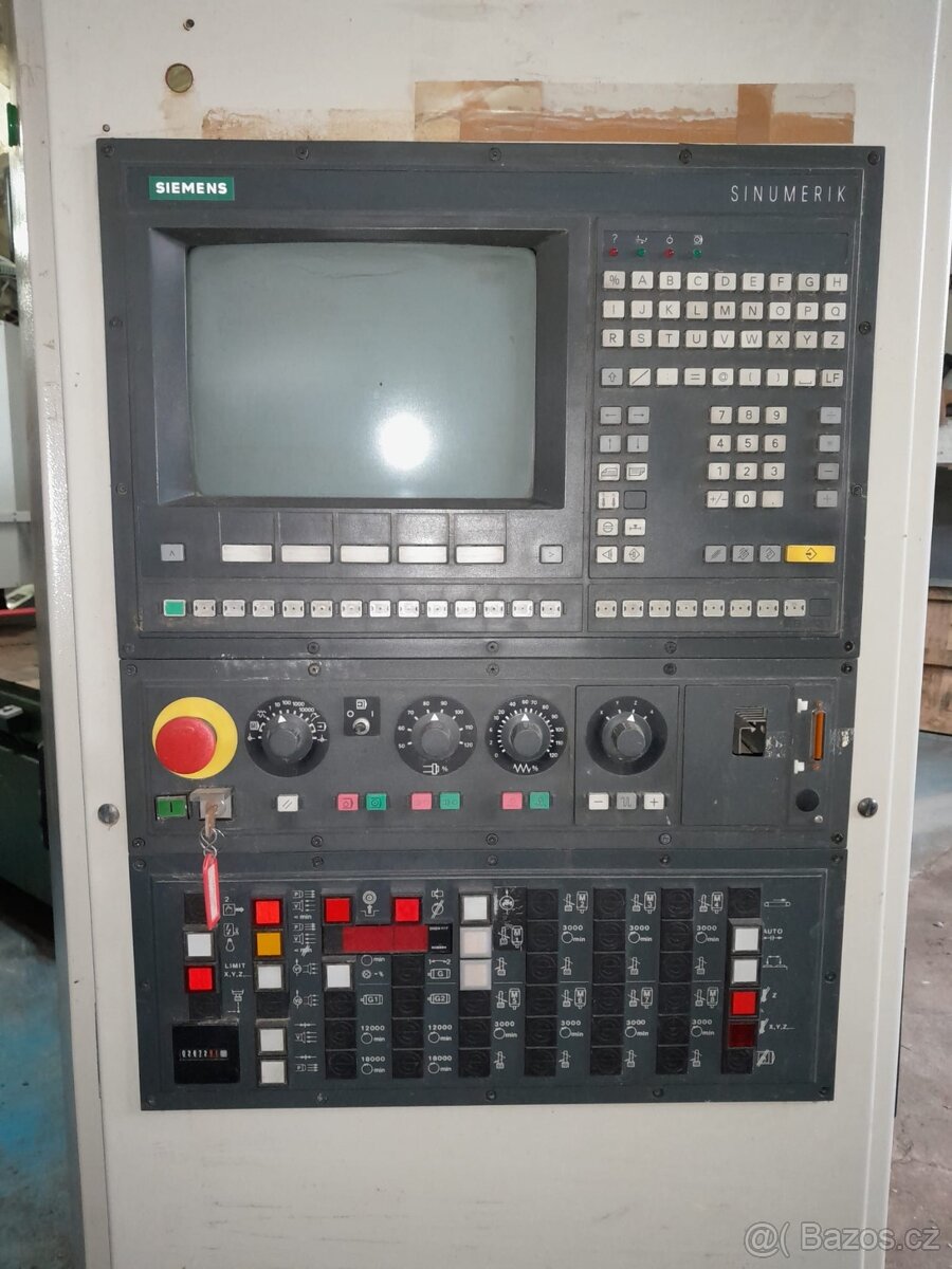 CNC obráběcí centrum - 3