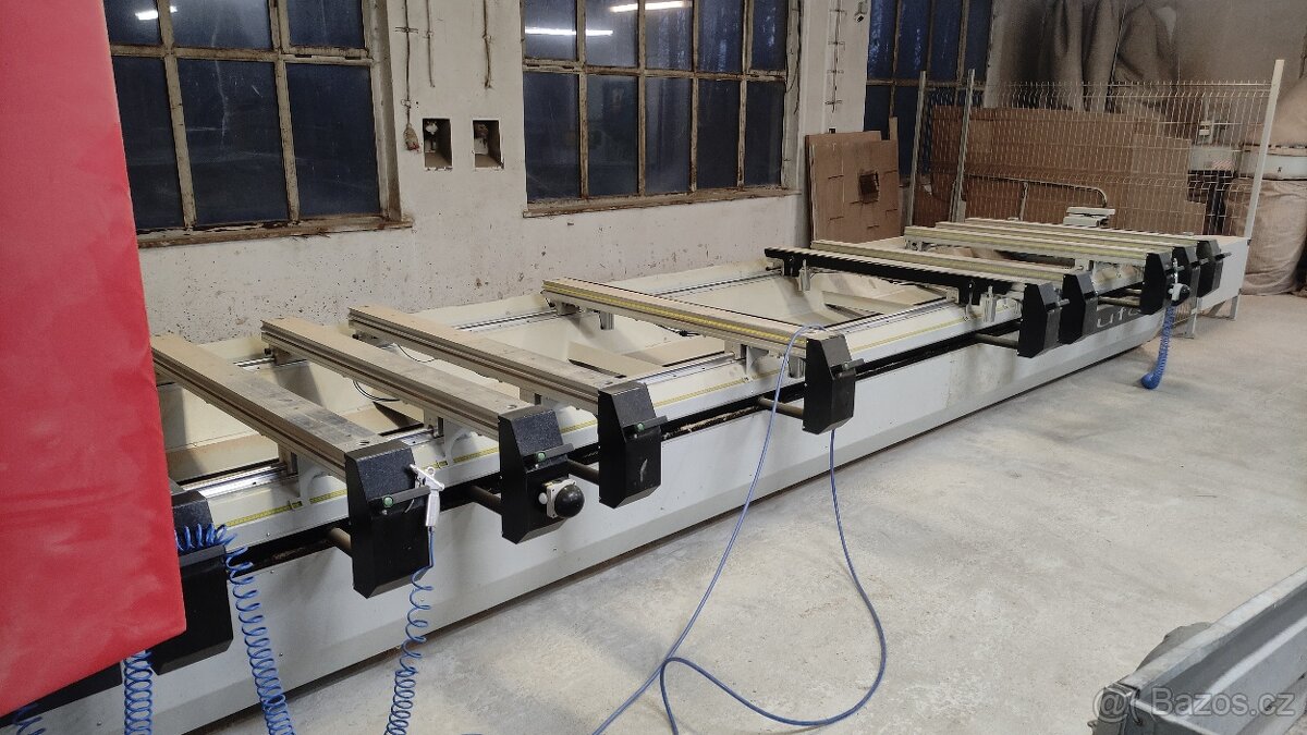 Málo použité CNC centrum HOUFEK MERCURY 6200x1500x300mm - 3