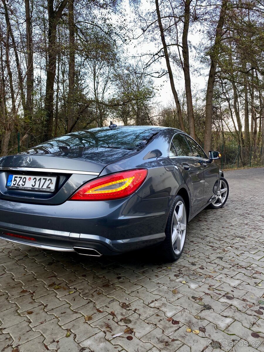 Mercedes CLS 350 4Matic AMG Line - 3