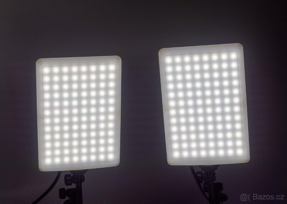 Helios CN-T96, stolní studiové světla - 3