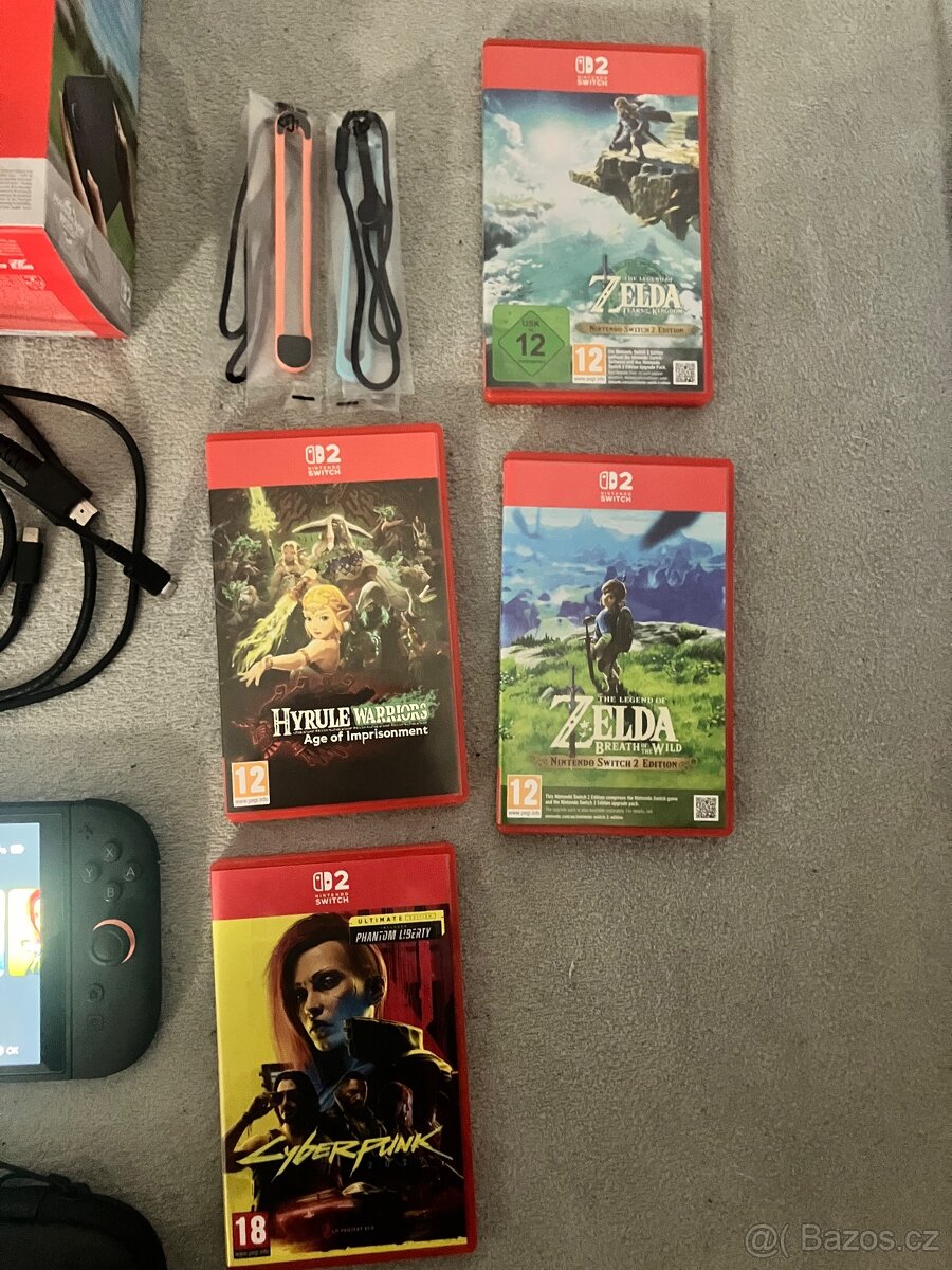 Nintendo switch 2 + originalni pouzdro + hry - 3