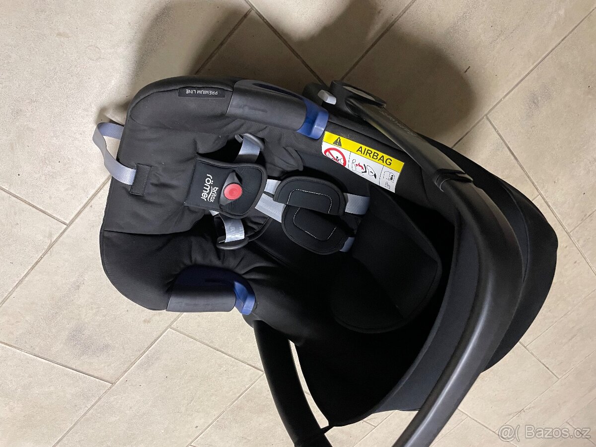 Britax Baby i-Size Romer + kočárek Mutsy - 3