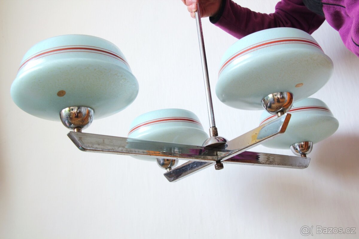 Těžký vintage kovový lustr s kubistickými stínítky - 3