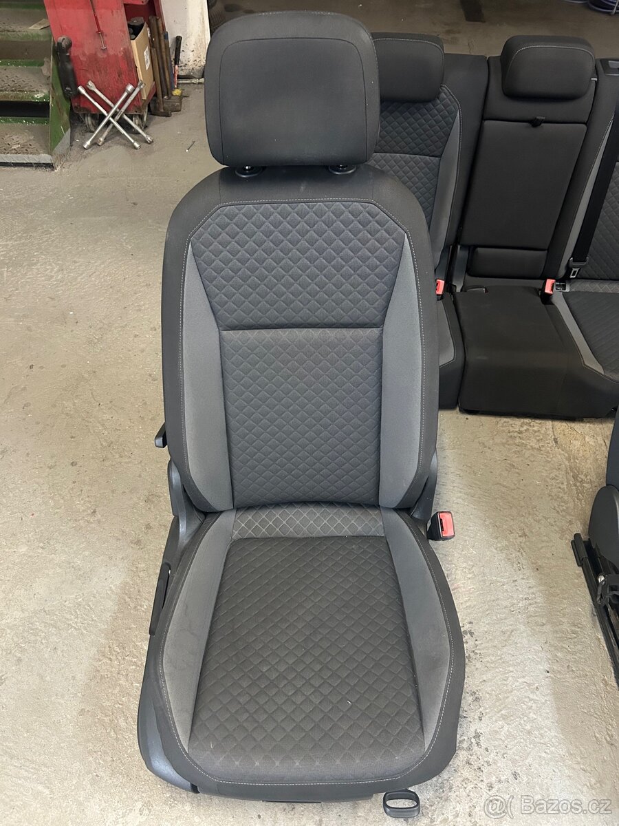 Sedačky Vw Tiguan II - 3