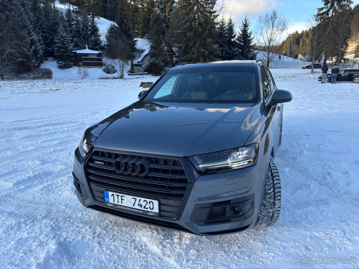 Audi Q7 S/S line, black edition, 8 TT, 7 míst - 3