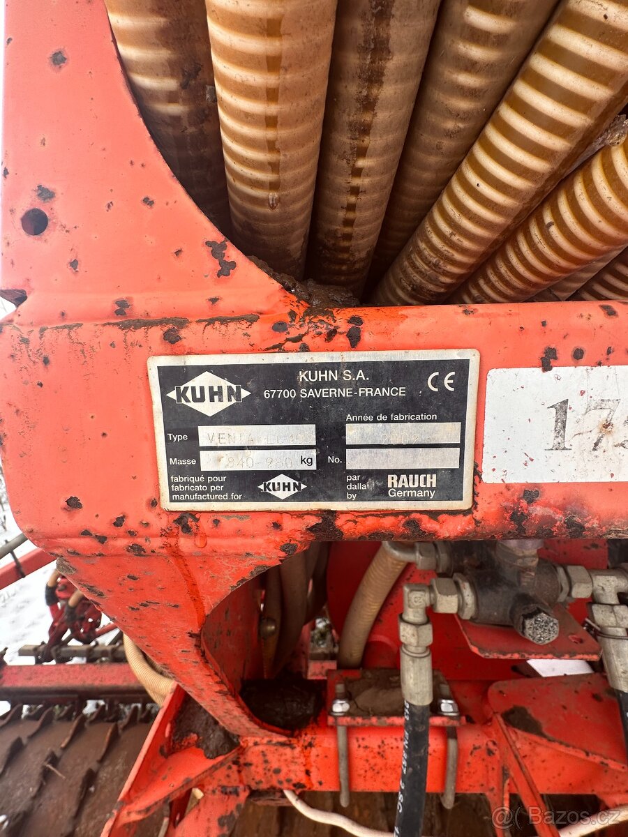 Pneumatický secí stroj KUHN VENTA LC 402 - 3