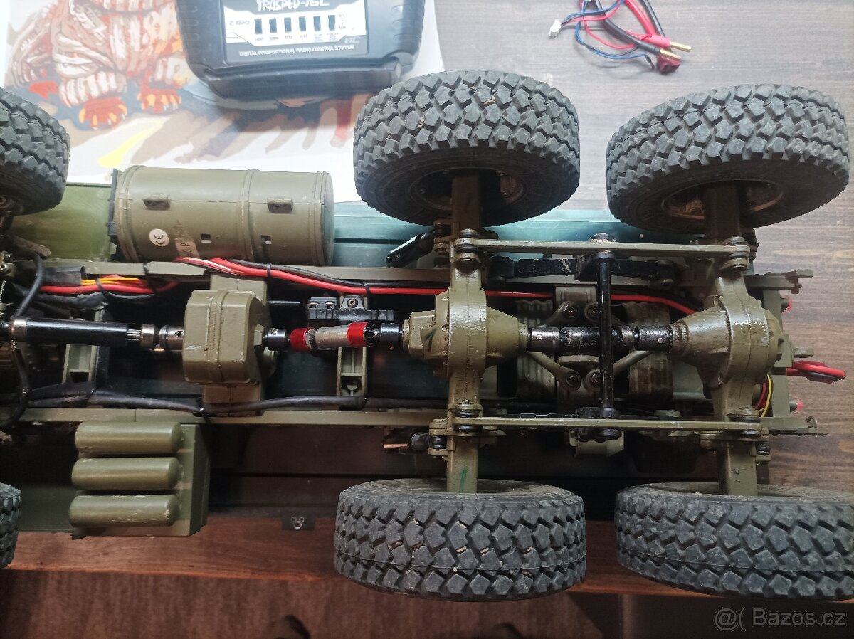 RC model 8x8 truck trial - 3