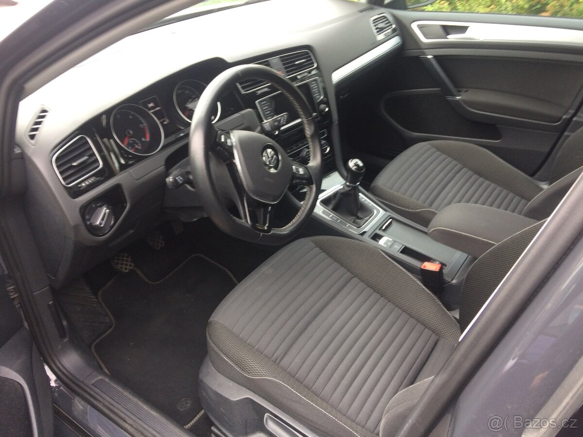 VW Golf VII 1,6TDi 81Kw Variant verze CUP. - 3