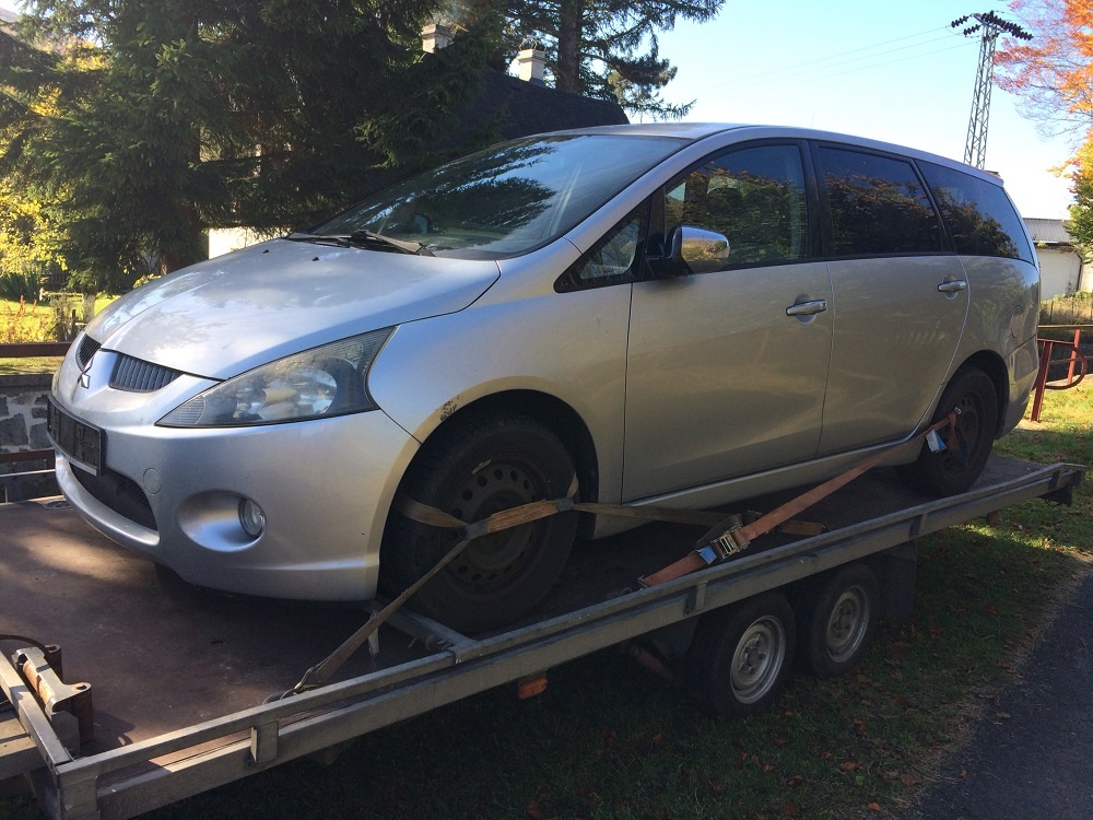 Mitsubishi Grandis - náhradní díly - 3
