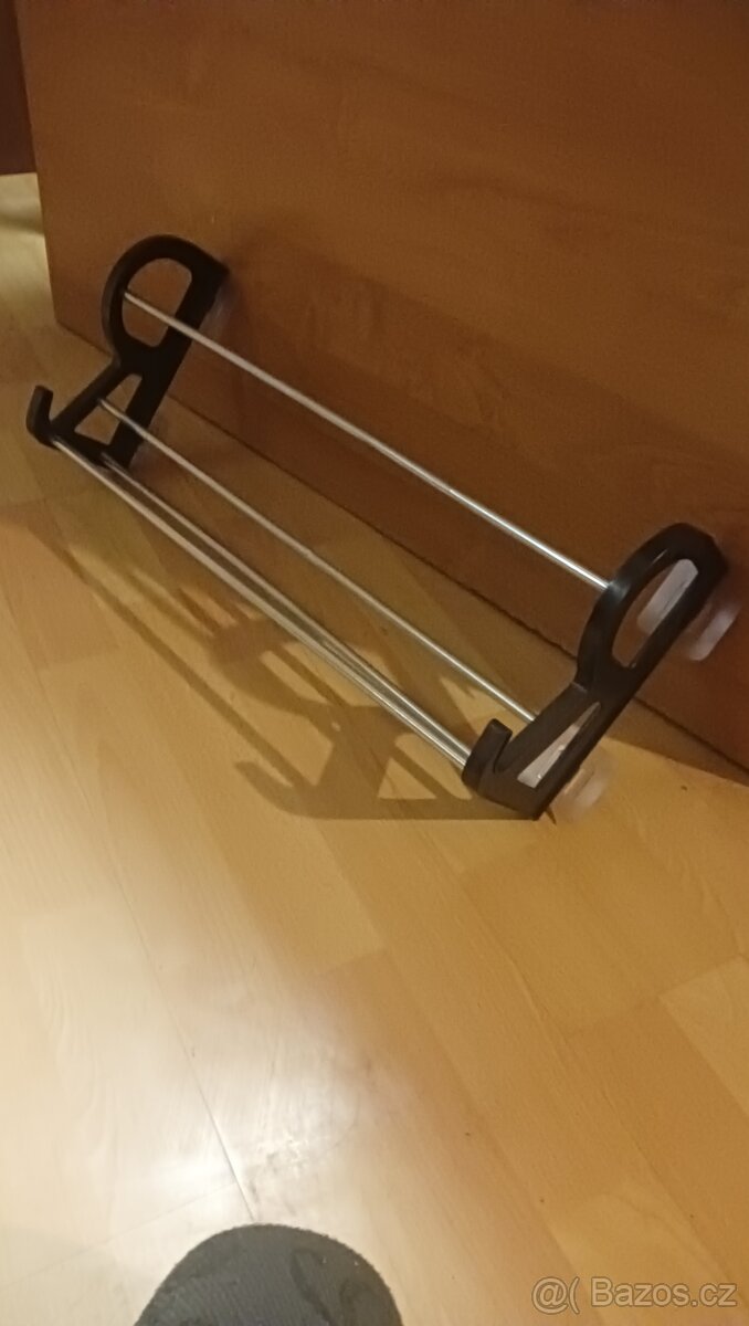 botník závěsný - 3