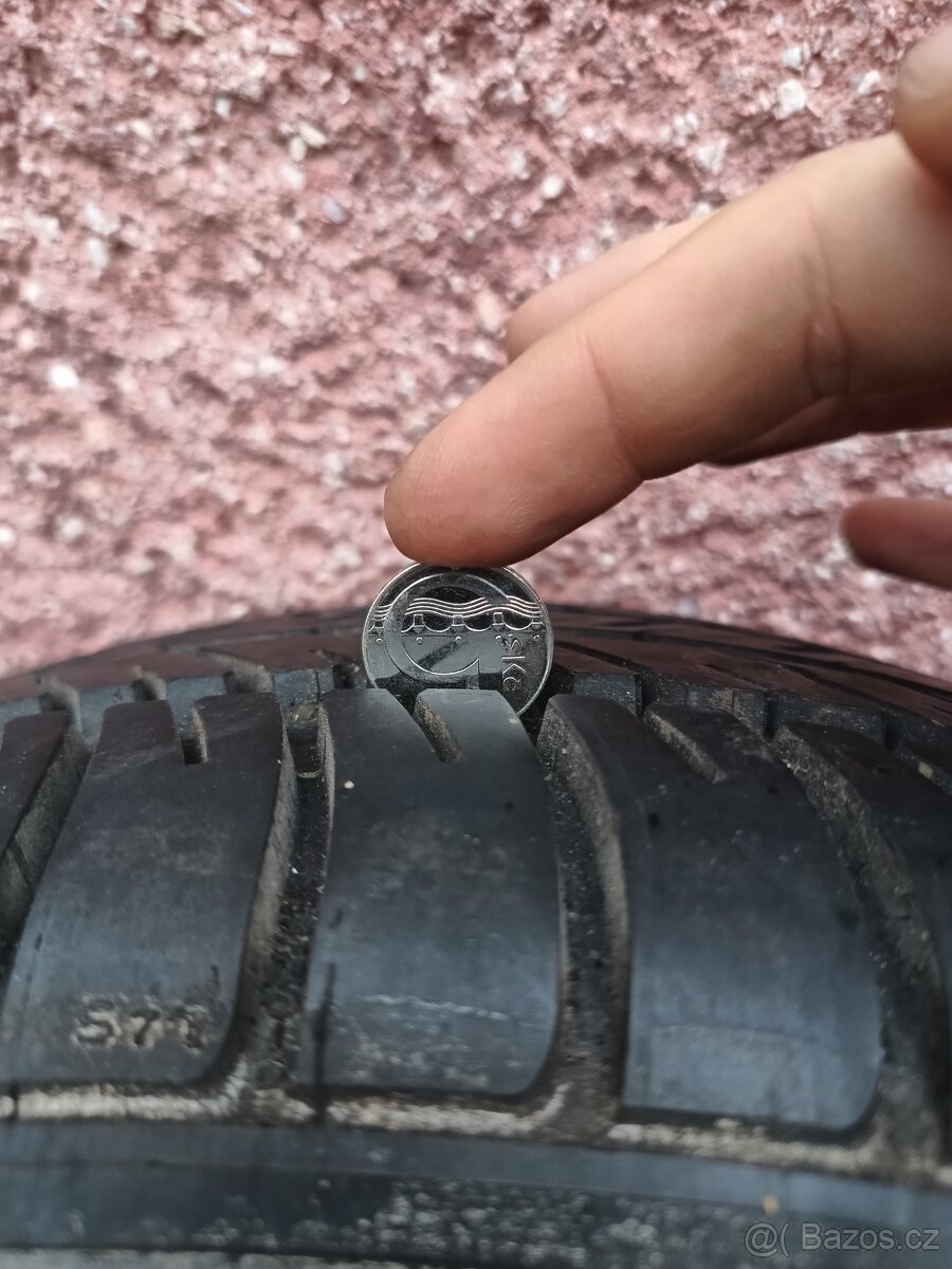 Plechový disk s pneu - 3