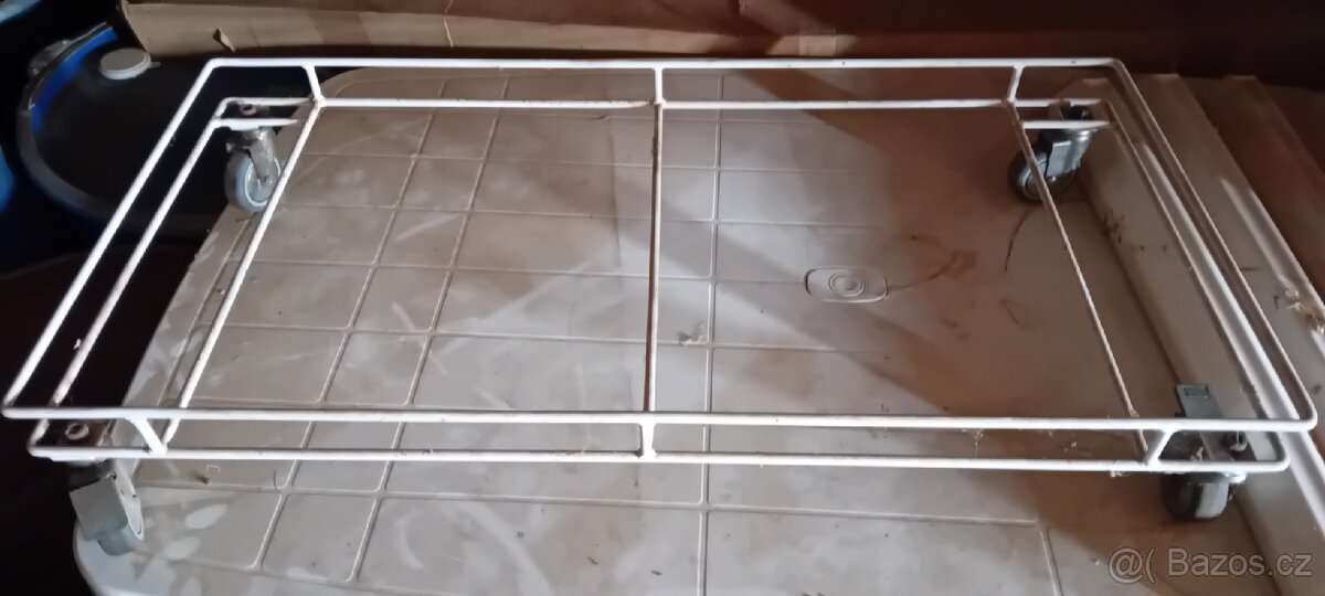 Košíkový regál - 3