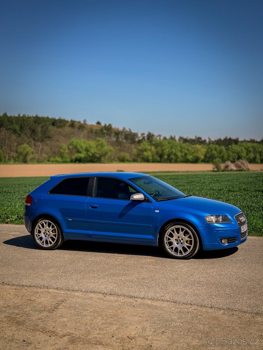 Audi A3 2.0 TDi 103kW S-line Sprint blau