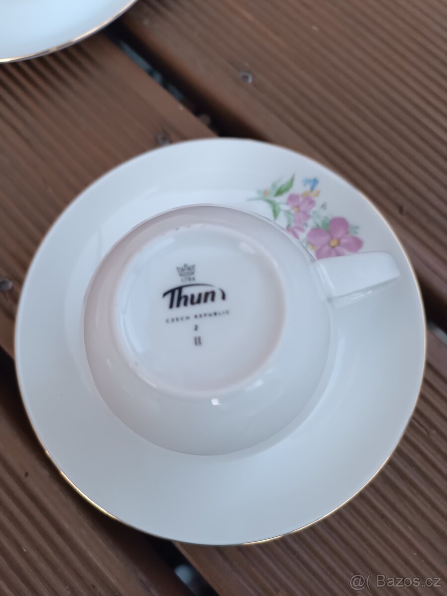 Retro sada Karlovarský porcelán 6 šálku a 6 talířku. - 3