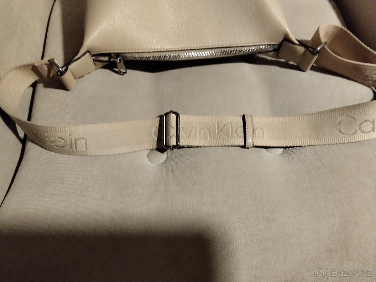 Elegantní krémová kabelka CALVIN CLEIN SLEVA - 3