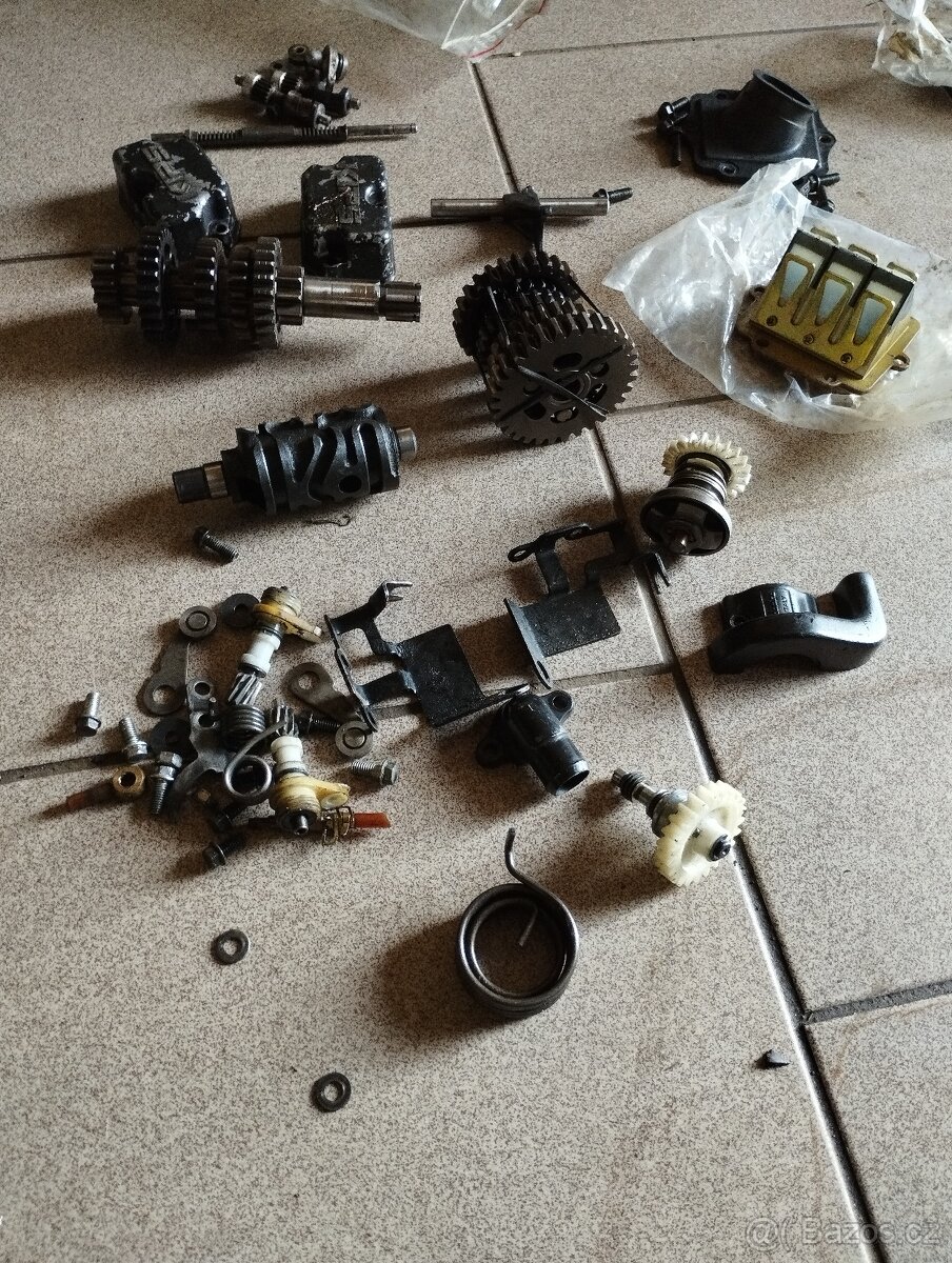 Kawasaki kmx 125 - 3