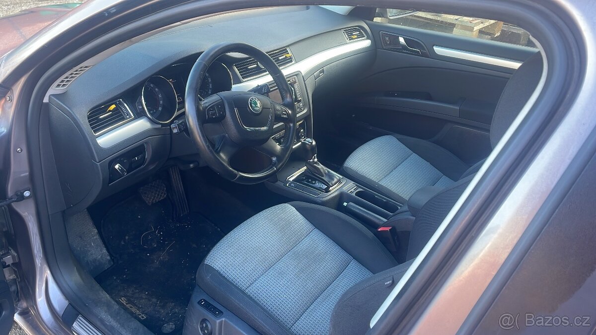 Škoda Superb kombi 2.0 125kW - 3