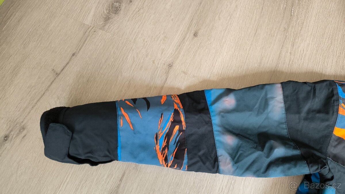 Lyžařská zimní bunda Quiksilver velikost 14 - 3