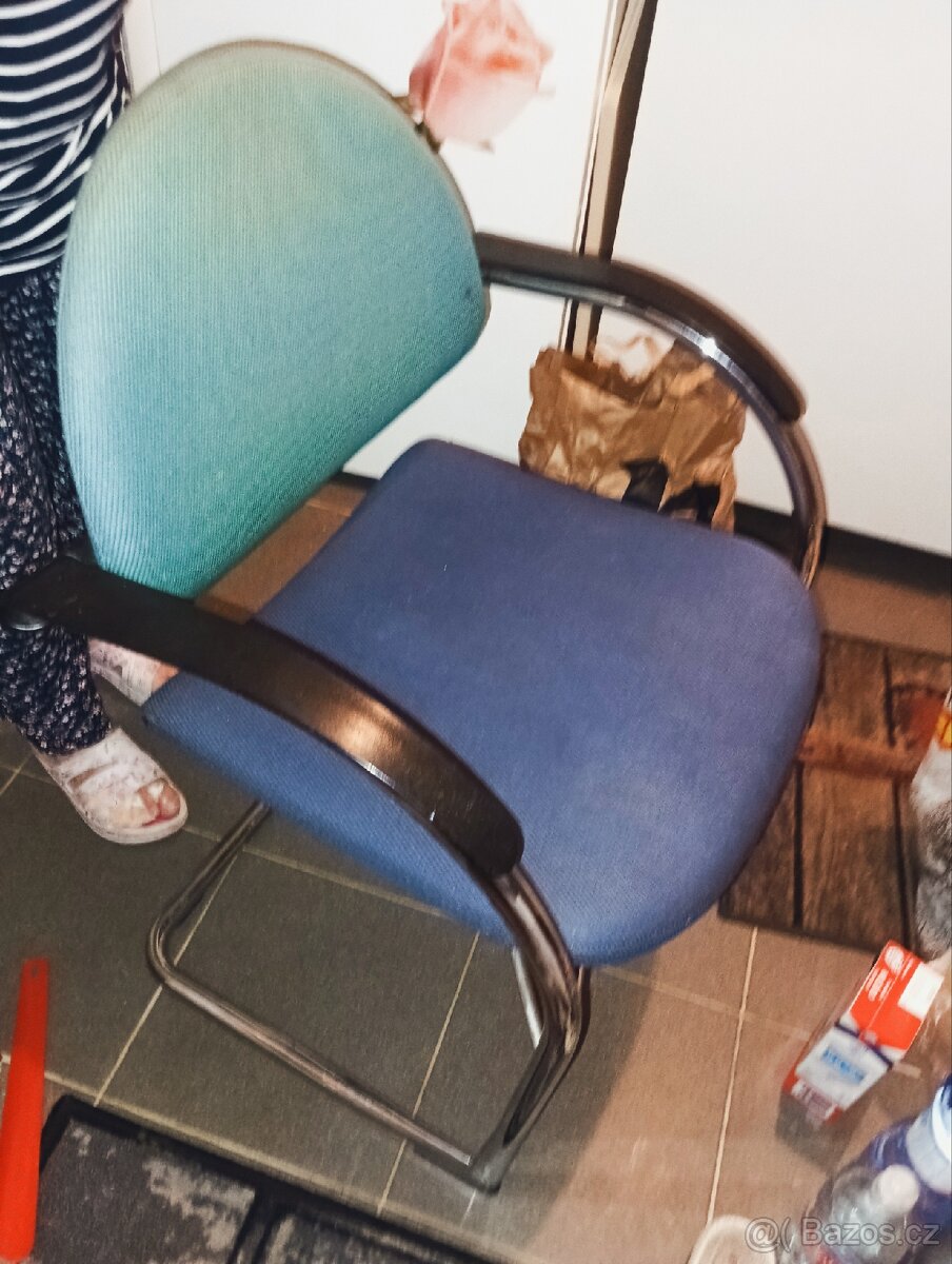 Židle - 3