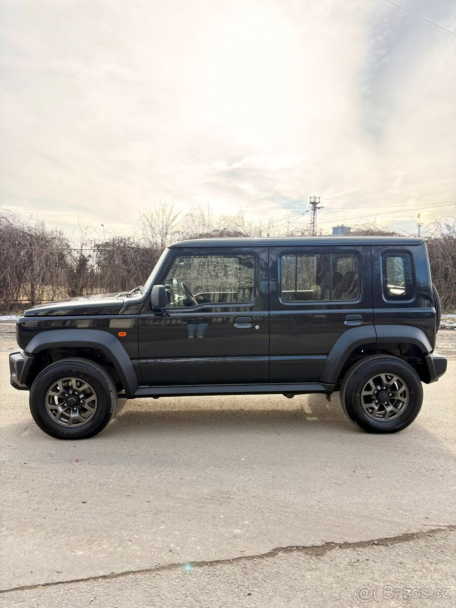 SUZUKI JIMNY 1,5 GL AUTOMAT, nový - 3